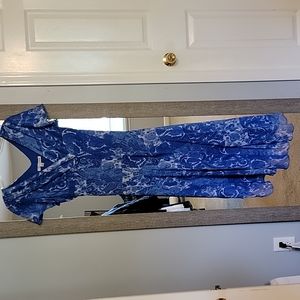 Madison Leigh blue dress size 10